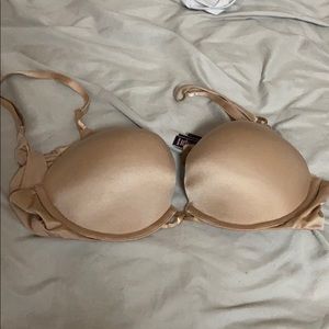 Like New Bombshell Nude Victoria’s Secret Bra